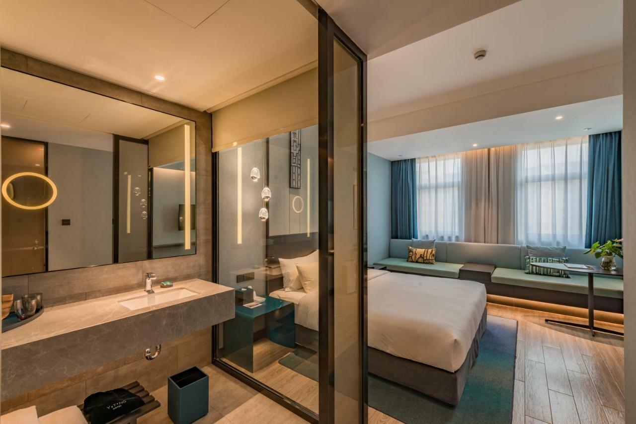 Yiting Yuanzhou, Hotel